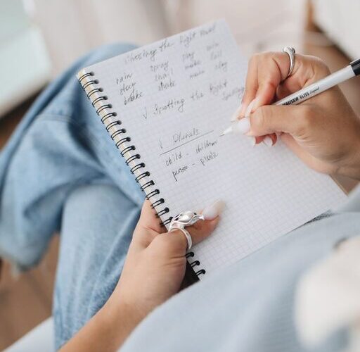 Post: How to journal for clarity and focus